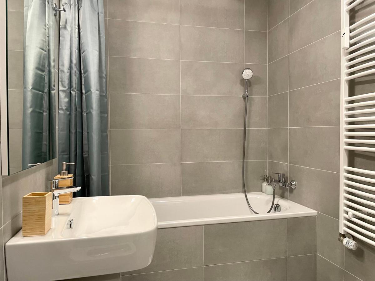 Central Stay Pozsony Kültér fotó