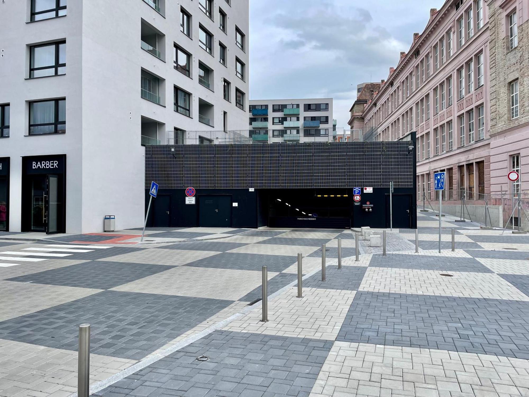 Central Stay Pozsony Kültér fotó